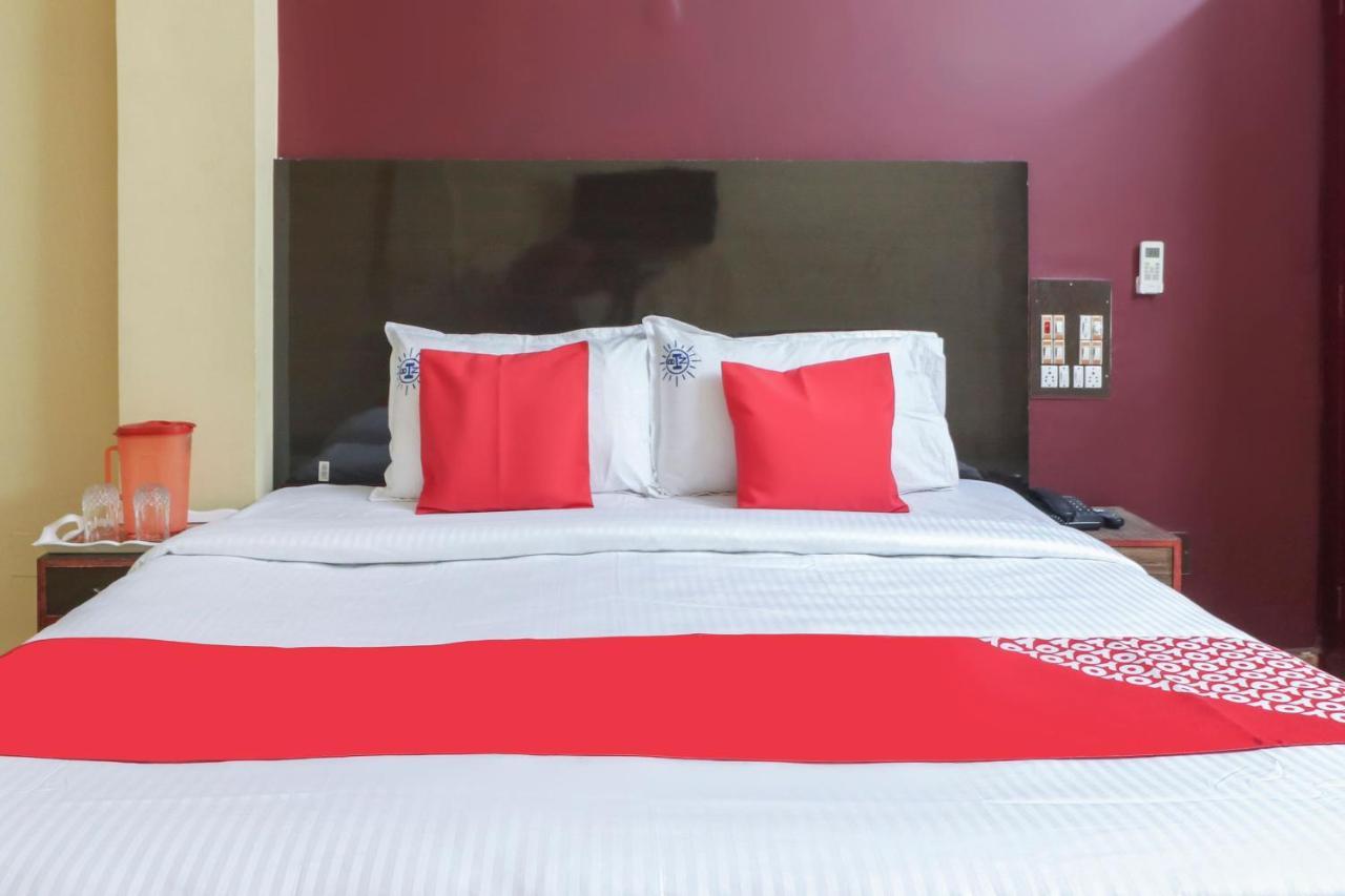 Oyo 45895 Hotel Blue Nile Chennai Ngoại thất bức ảnh